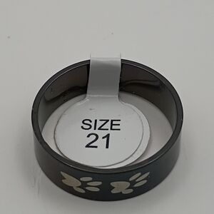 Black Stainless Steel Paw Print Band Ring Size 10.25 China Size 21 Men’s Women